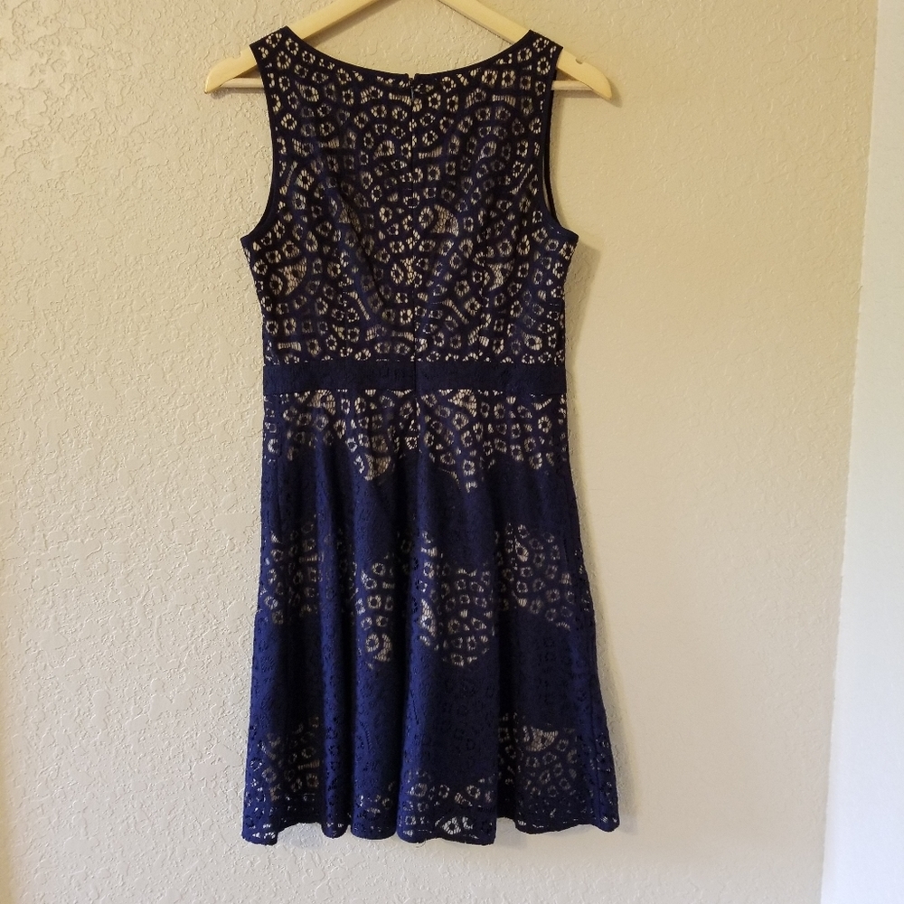 The limited blue lace with nude slip - Picture 2 of 2